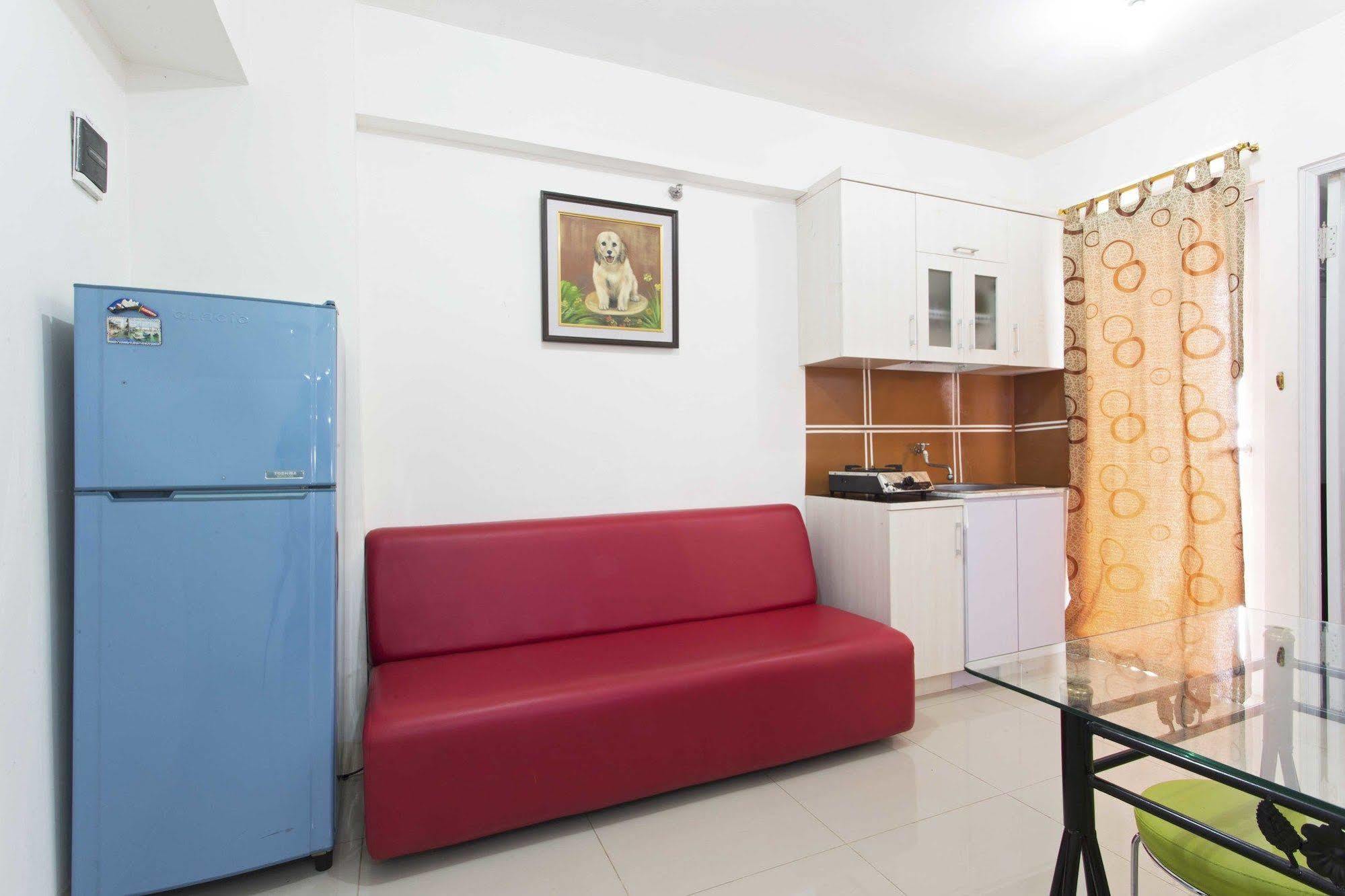 Reddoorz Apartment @ Green Pramuka Jakarta Exterior photo